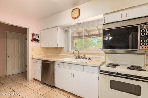5330 E 2nd St, Tucson, AZ 85711 photo 4
