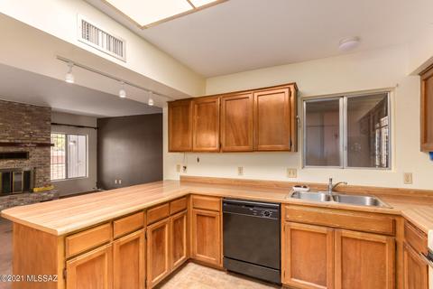 271 E Root Way, Tucson, AZ 85705 photo 8