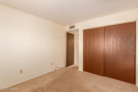 271 E Root Way, Tucson, AZ 85705 photo 10