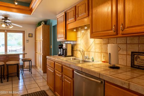 7905 E Cloud Rd, Tucson, AZ 85750 photo 24