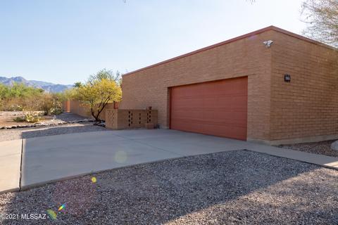 7905 E Cloud Rd, Tucson, AZ 85750 photo 8