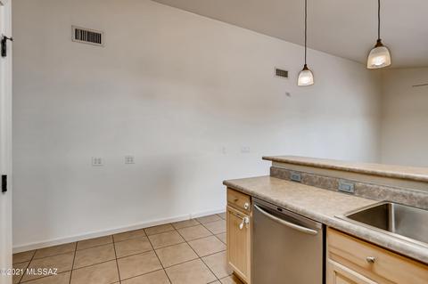 472 E Greg Rock Rd, Vail, AZ 85641 photo 12