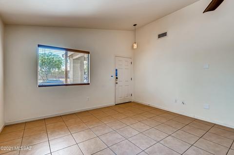 472 E Greg Rock Rd, Vail, AZ 85641 photo 5