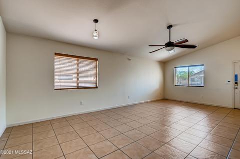 472 E Greg Rock Rd, Vail, AZ 85641 photo 9