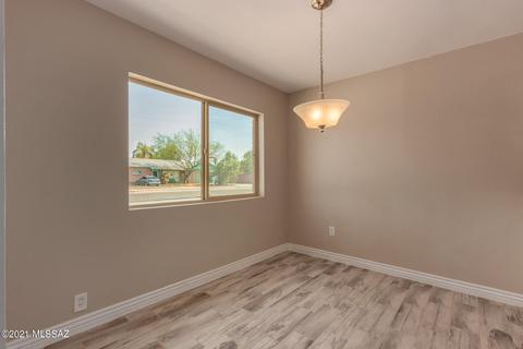 5641 E 20th St, Tucson, AZ 85711 photo 7