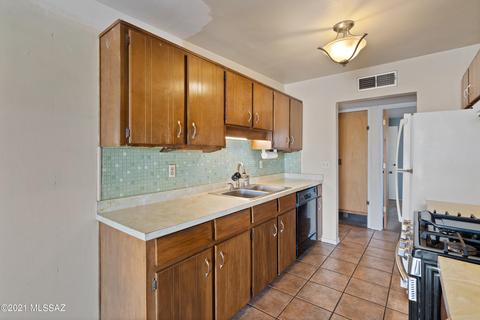 9841 E Golf Links Rd, Tucson, AZ 85730 photo 1