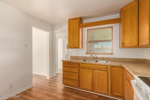3266 E 30th St, Tucson, AZ 85713 photo 17
