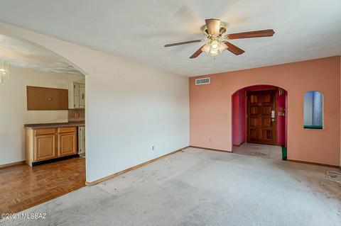 6907 E Nelson Dr, Tucson, AZ 85730 photo 5
