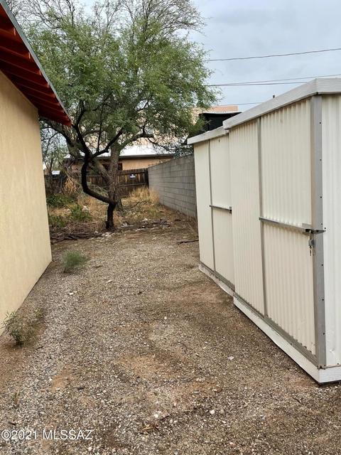 815 E Helen St, Tucson, AZ 85719 photo 22