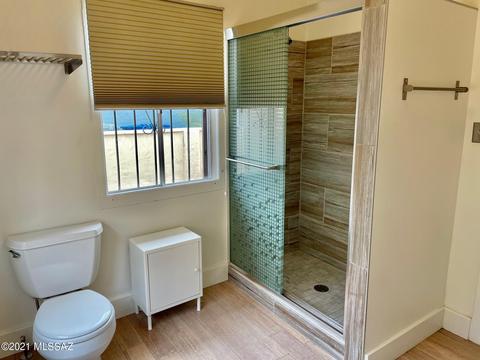 815 E Helen St, Tucson, AZ 85719 photo 6