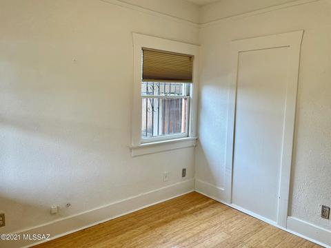 815 E Helen St, Tucson, AZ 85719 photo 4