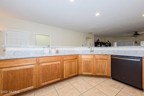 7192 S Parsons Tale Dr, Tucson, AZ 85756 photo 8