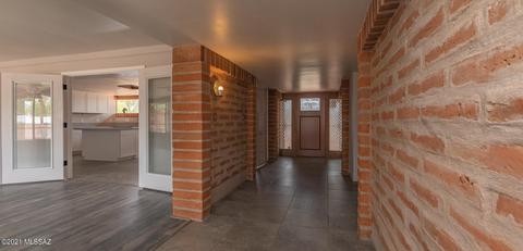 5645 E 9th St, Tucson, AZ 85711 photo 8