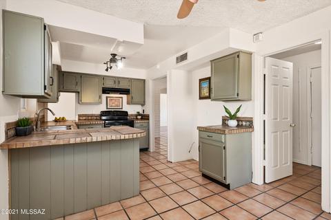 9342 E Myra Dr, Tucson, AZ 85730 photo 9