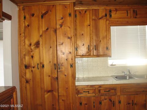 857 S Post Rd, Benson, AZ 85602 photo 10
