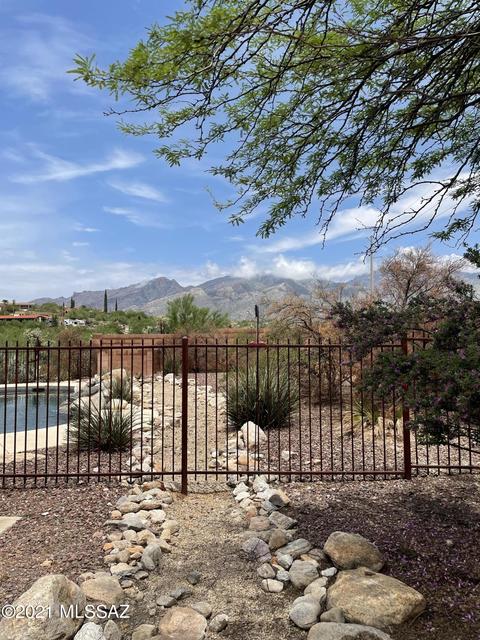 5471 E Craycroft Cir, Tucson, AZ 85718 photo 22