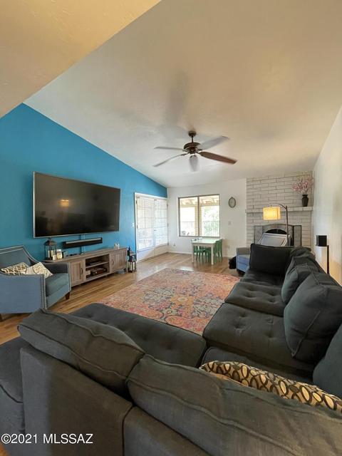 5471 E Craycroft Cir, Tucson, AZ 85718 photo 19