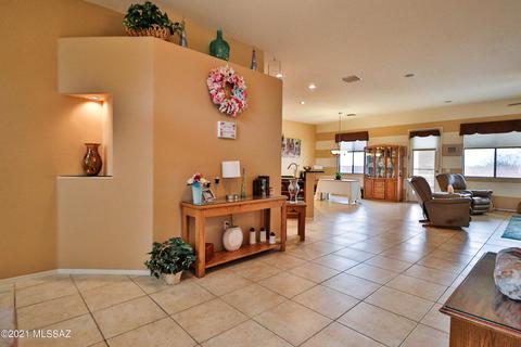 7875 E New Leaf Pl, Tucson, AZ 85756 photo 5