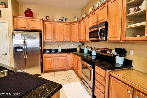 7875 E New Leaf Pl, Tucson, AZ 85756 photo 16