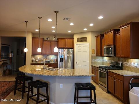 13995 E Huppenthal Blvd, Vail, AZ 85641 photo 2
