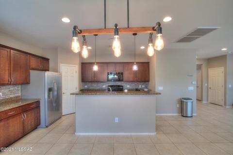 252 E Refuge Loop, Vail, AZ 85641 photo 9