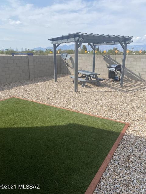 3977 E Braddock Dr, Tucson, AZ 85706 photo 4