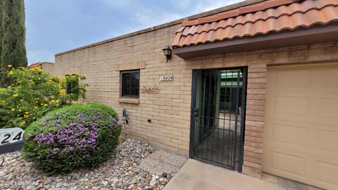8424 E Brookside Ln, Tucson, AZ 85710 photo 1