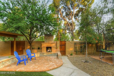 2330 E Mitchell St, Tucson, AZ 85719 photo 2