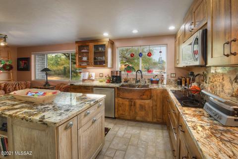 9407 E Indio Pl, Tucson, AZ 85749 photo 9