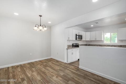 831 E 34th St, Tucson, AZ 85713 photo 7