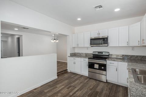 831 E 34th St, Tucson, AZ 85713 photo 9