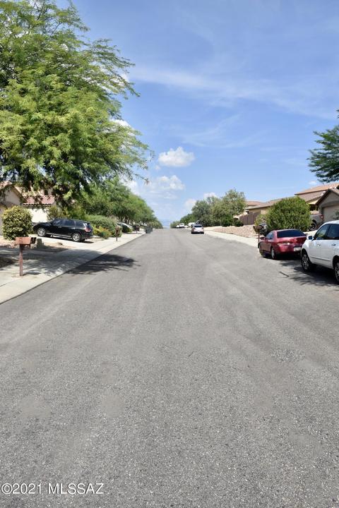 7449 E Fair Meadows Loop, Tucson, AZ 85756 photo 13