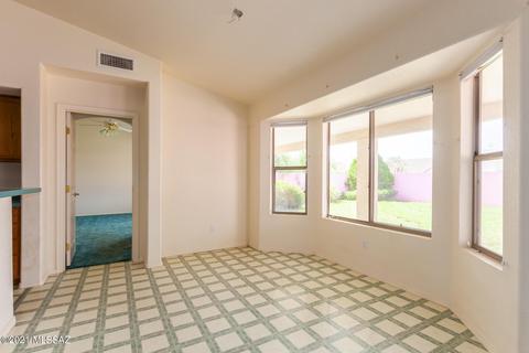 10138 E Watson Dr, Tucson, AZ 85730 photo 6