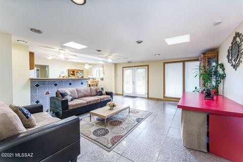 2943 E Beverly Dr, Tucson, AZ 85716 photo 5