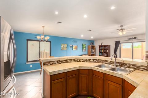 7656 S Danforth Ave, Tucson, AZ 85747 photo 8