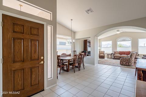 64465 E Wind Ridge Cir, Tucson, AZ 85739 photo 5