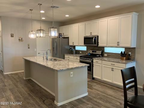 14266 E Hub Dr, Vail, AZ 85641 photo 1