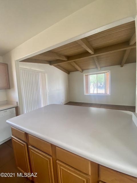 10550 E Wildfire Dr, Tucson, AZ 85748 photo 8