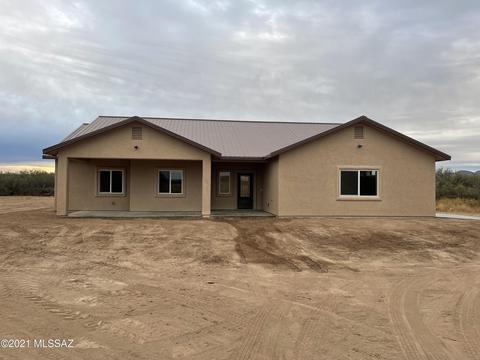 1333 E Diamondback Dr, Benson, AZ 85602 photo 2