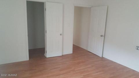 802 E 34th St, Tucson, AZ 85713 photo 12