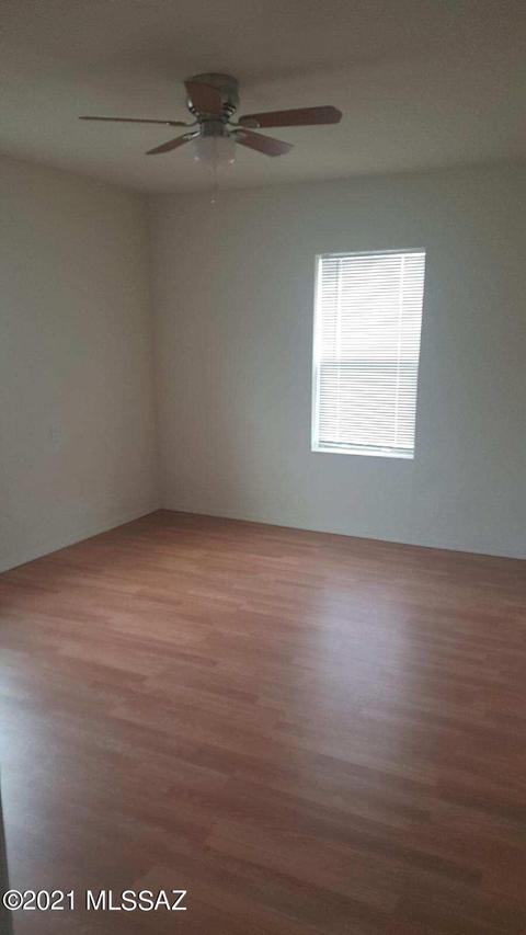 802 E 34th St, Tucson, AZ 85713 photo 9