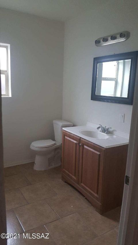 802 E 34th St, Tucson, AZ 85713 photo 6