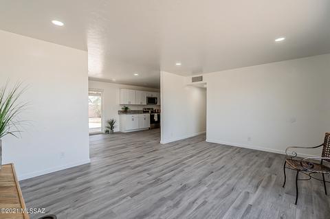 6282 E 34th St, Tucson, AZ 85711 photo 4