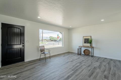 6282 E 34th St, Tucson, AZ 85711 photo 2