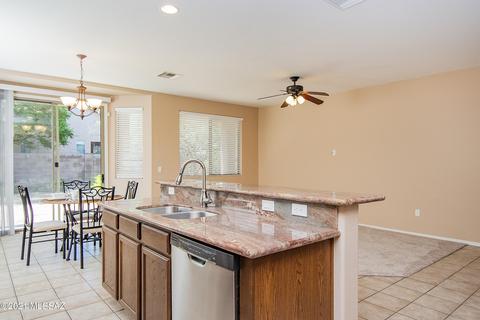 12554 E Red Iron Trl, Vail, AZ 85641 photo 10