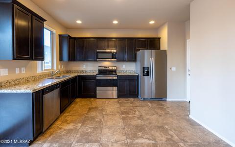 240 E Scepter Ln, Vail, AZ 85641 photo 7