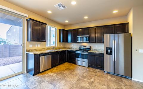 240 E Scepter Ln, Vail, AZ 85641 photo 8