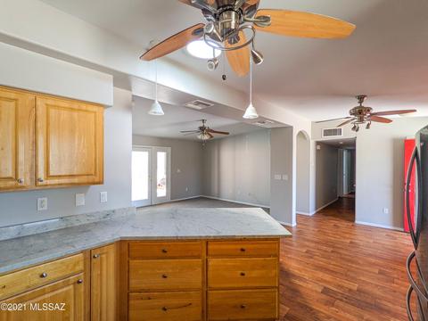 7051 E 4th St, Tucson, AZ 85710 photo 5