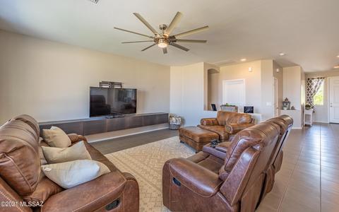 13893 E Windy Way E, Vail, AZ 85641 photo 8