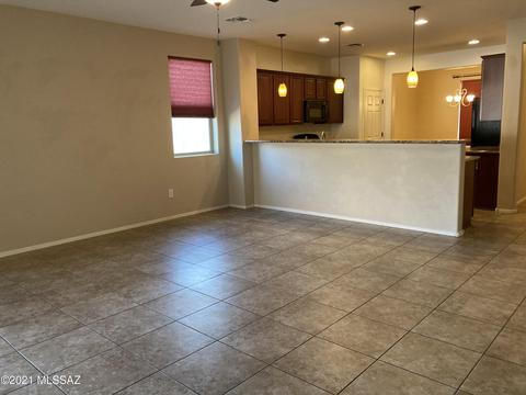 339 E Refuge Loop, Vail, AZ 85641 photo 9